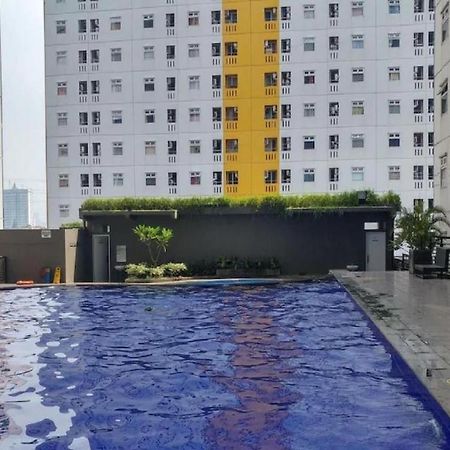 Apartment Green Pramuka Tower Chrysant Джакарта Экстерьер фото